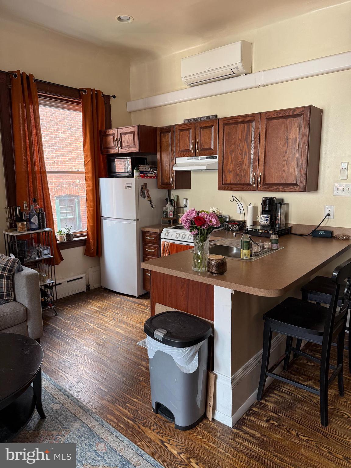 RITTENHOUSE SQUARE - Residential Lease