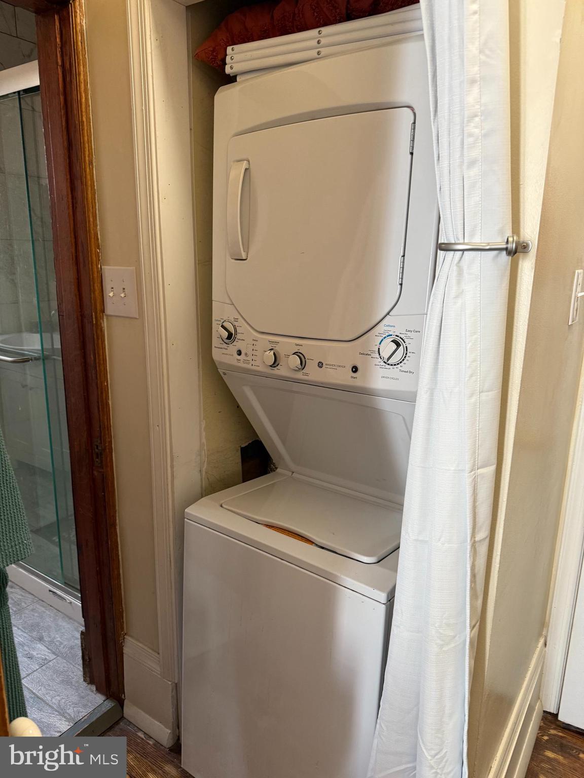 RITTENHOUSE SQUARE - Residential Lease