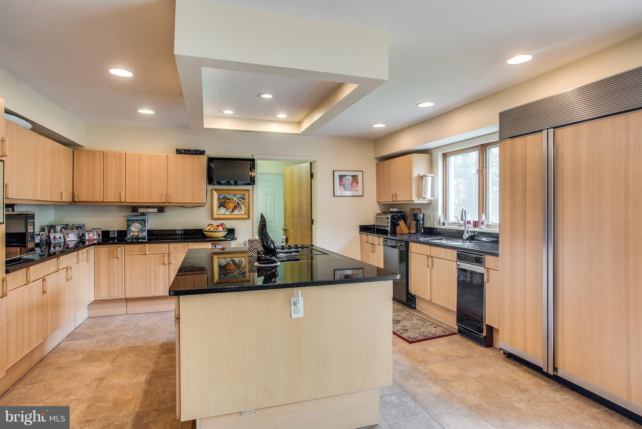 POTOMAC OVERLOOK - Residential