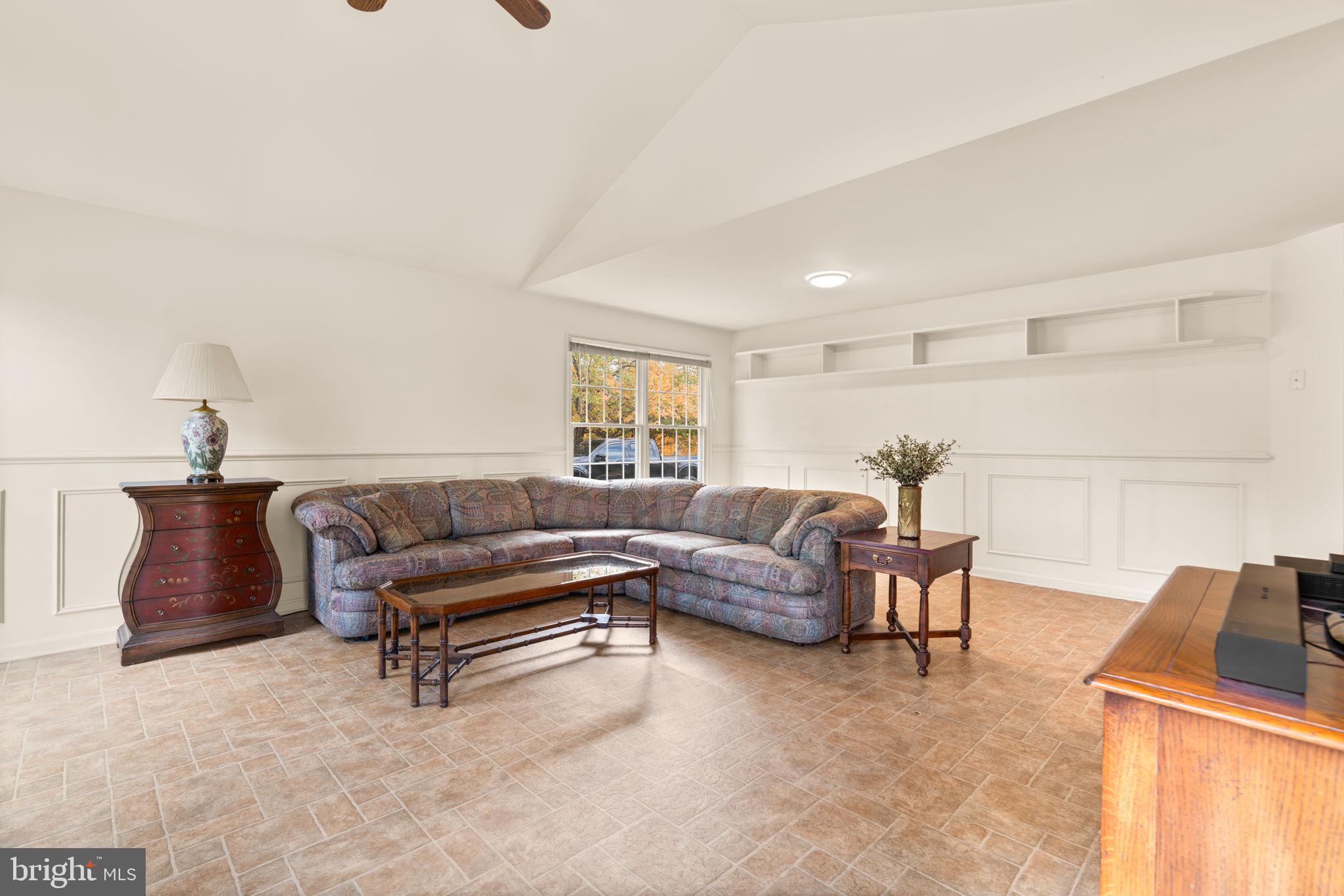 WARFIELDS GRANT - Residential