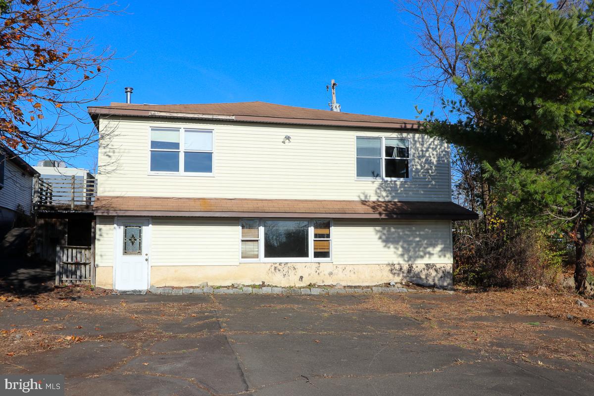 BETHAYRES - Commercial Sale