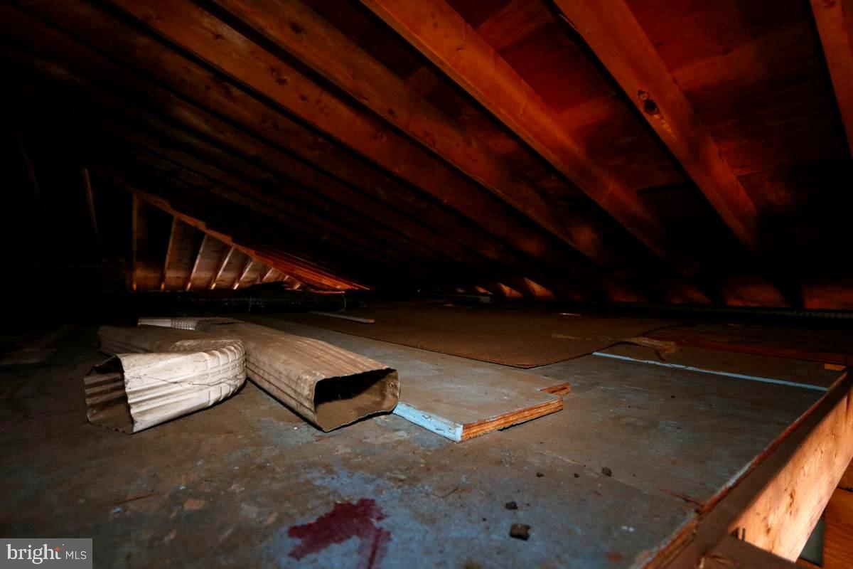 BETHAYRES - Commercial Sale