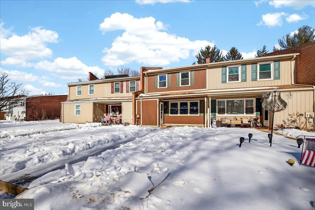 Photo of 207 Westbury Court, DOWNINGTOWN, PA 19335 (MLS # PACT2117222)