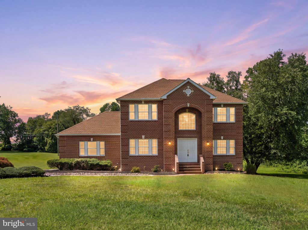 Photo of 135 Avis Mill Road, PILESGROVE, NJ 08098 (MLS # NJSA2019982)