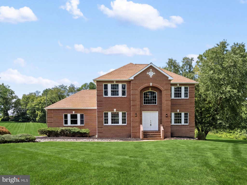 Photo of 135 Avis Mill Road, PILESGROVE, NJ 08098 (MLS # NJSA2019982)