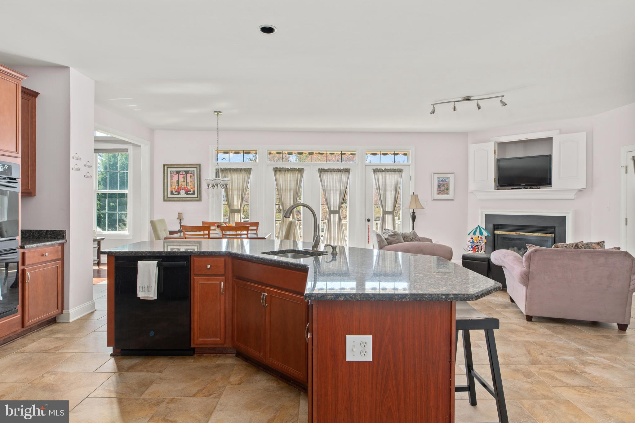 HERITAGE HUNT - Residential