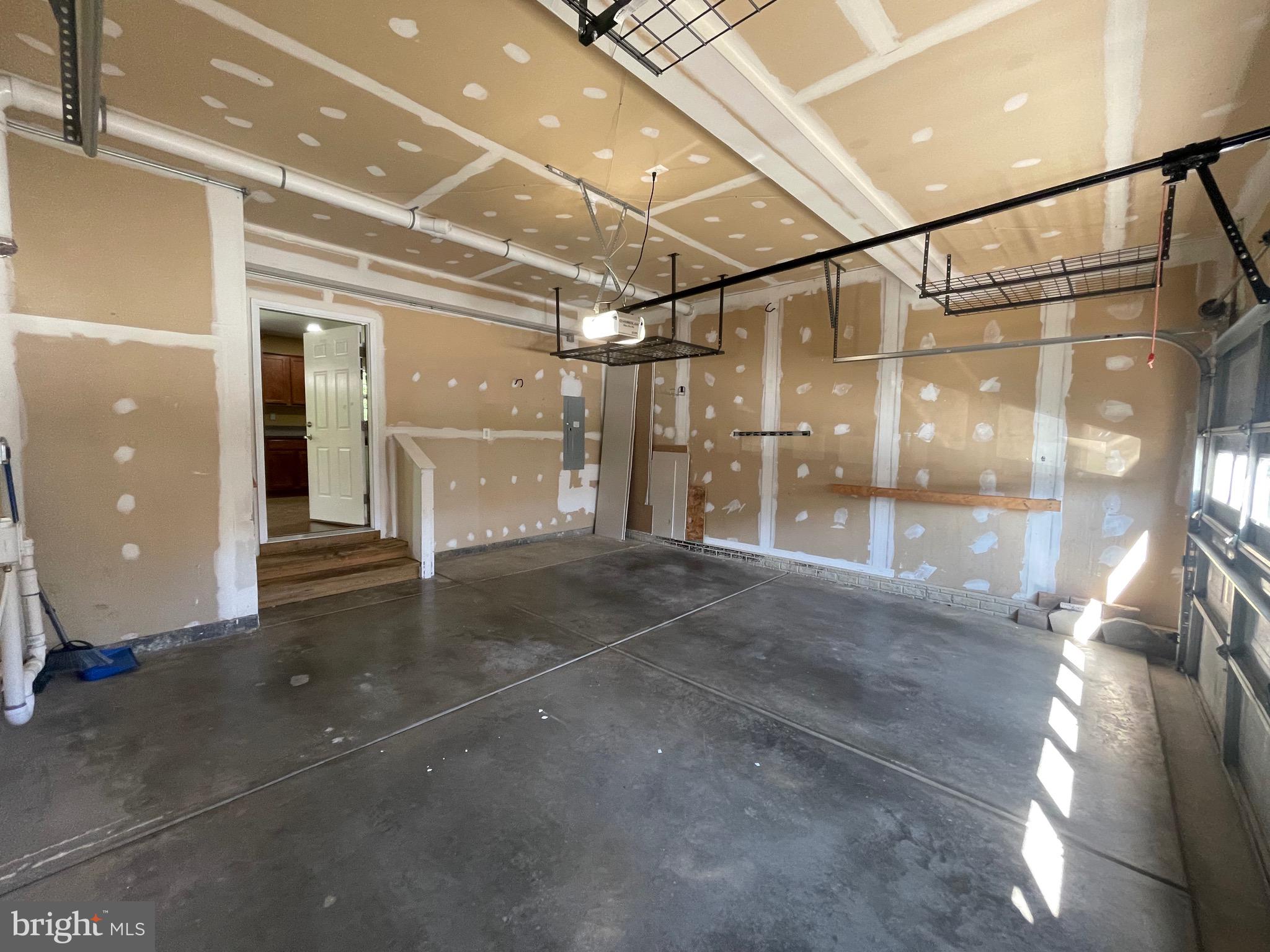 WIDEWATER VILLAGE - Residential