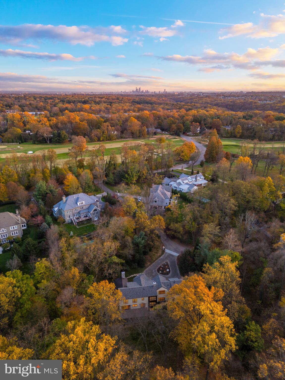 CHESTNUT HILL - Residential
