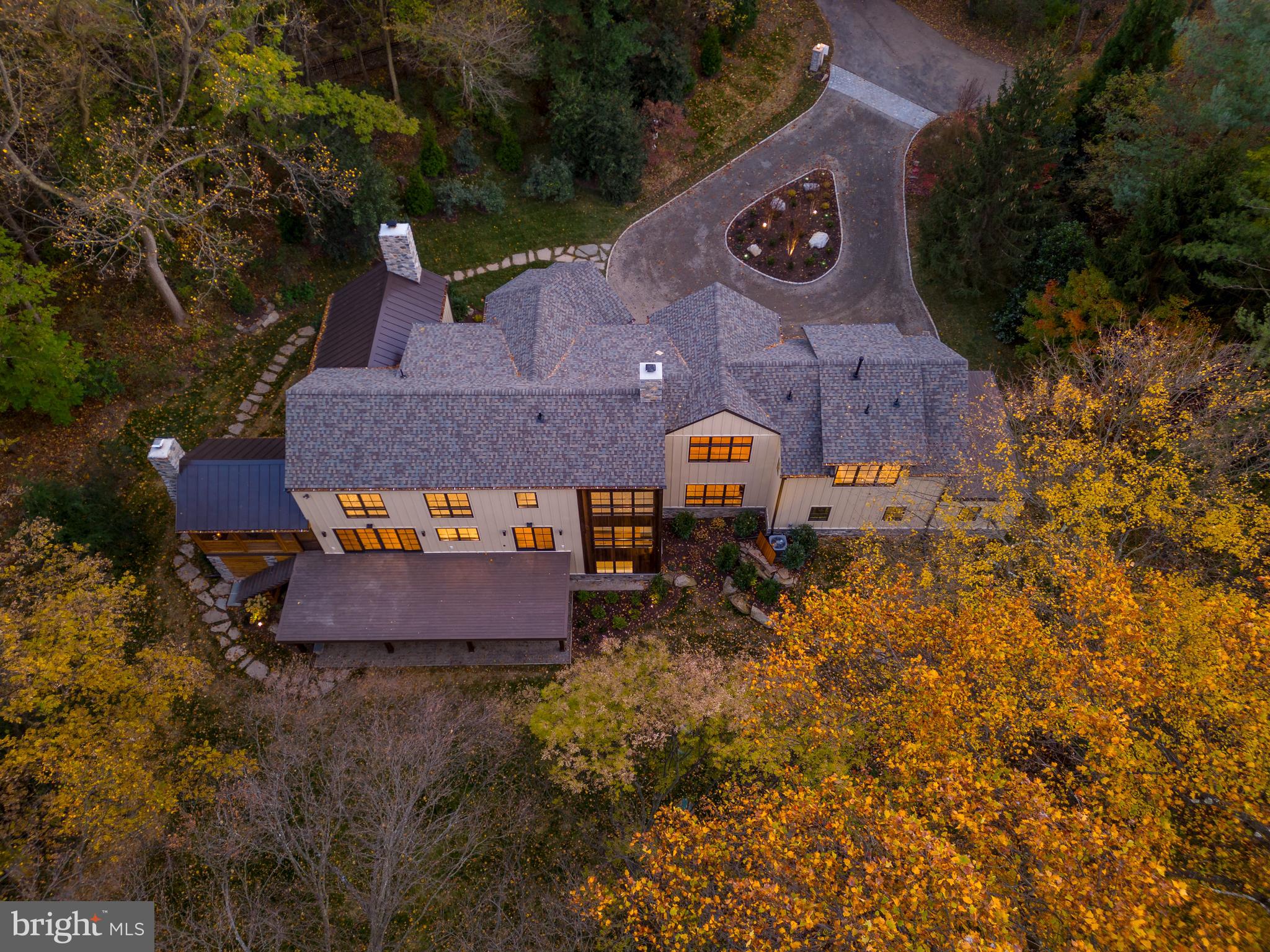 CHESTNUT HILL - Residential