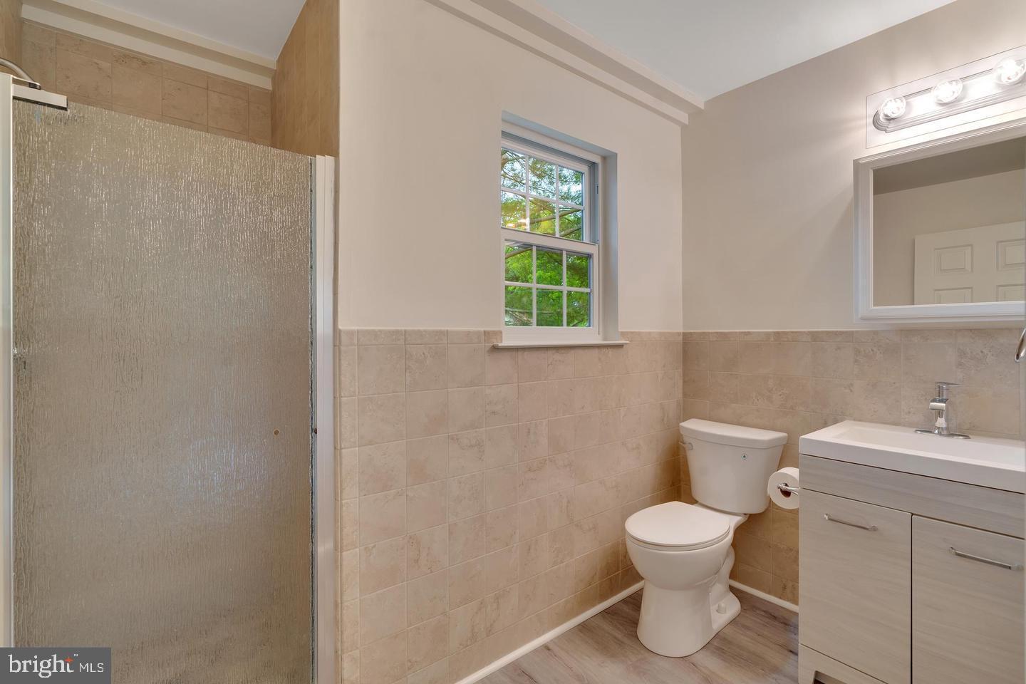 EAGLE CROSSING - Residential Lease