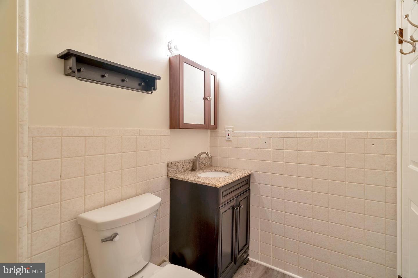 EAGLE CROSSING - Residential Lease