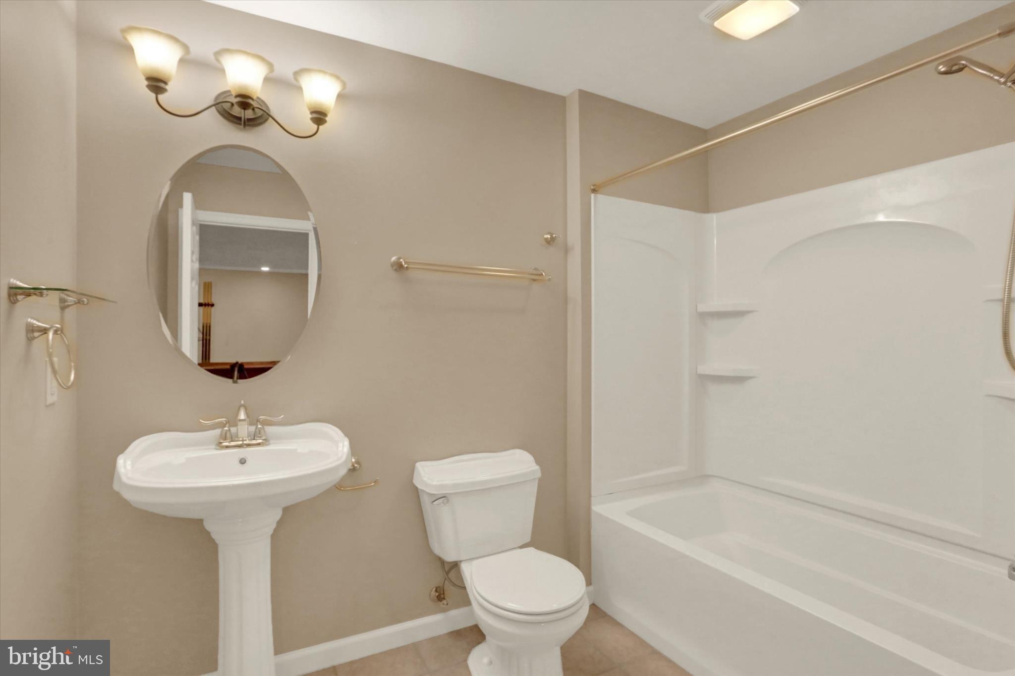 STONEBRIDGE CROSSING - Residential