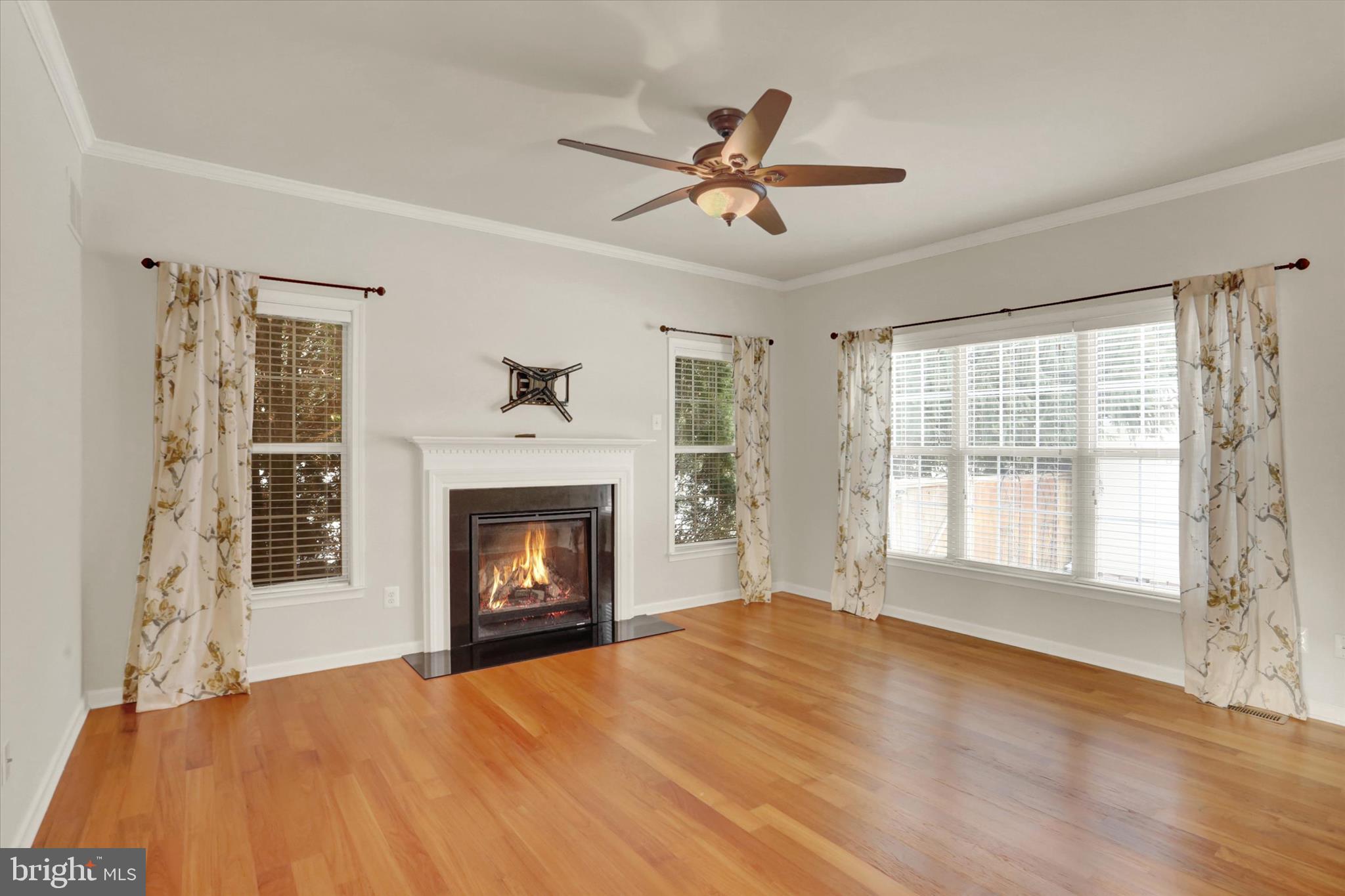 STONEBRIDGE CROSSING - Residential