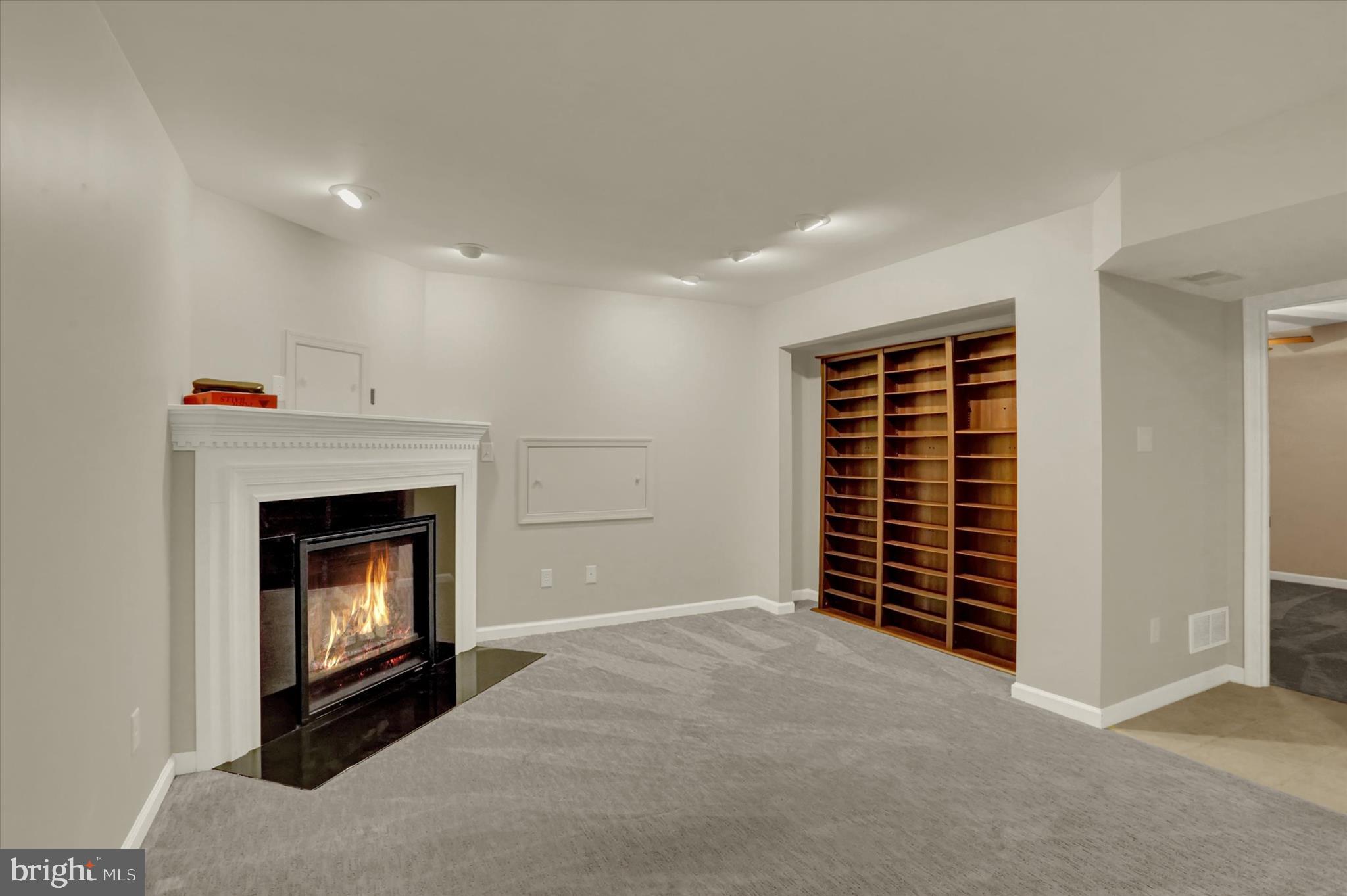 STONEBRIDGE CROSSING - Residential