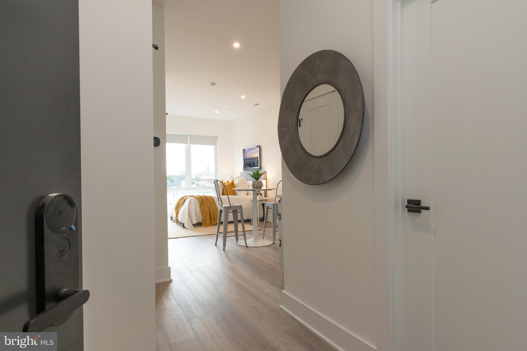 1421 E COLUMBIA AVENUE 301