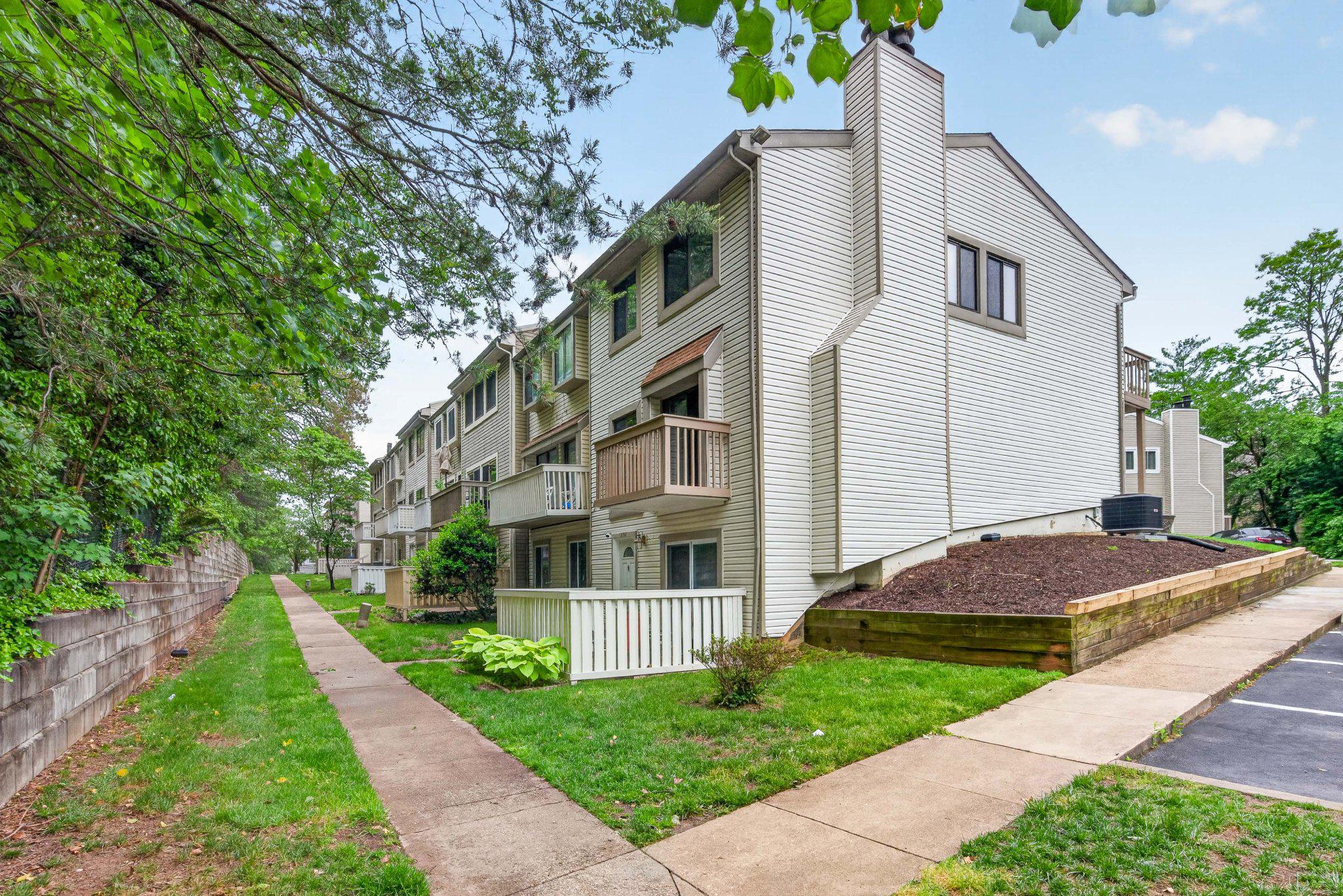 12763 CARA DRIVE 10-C6