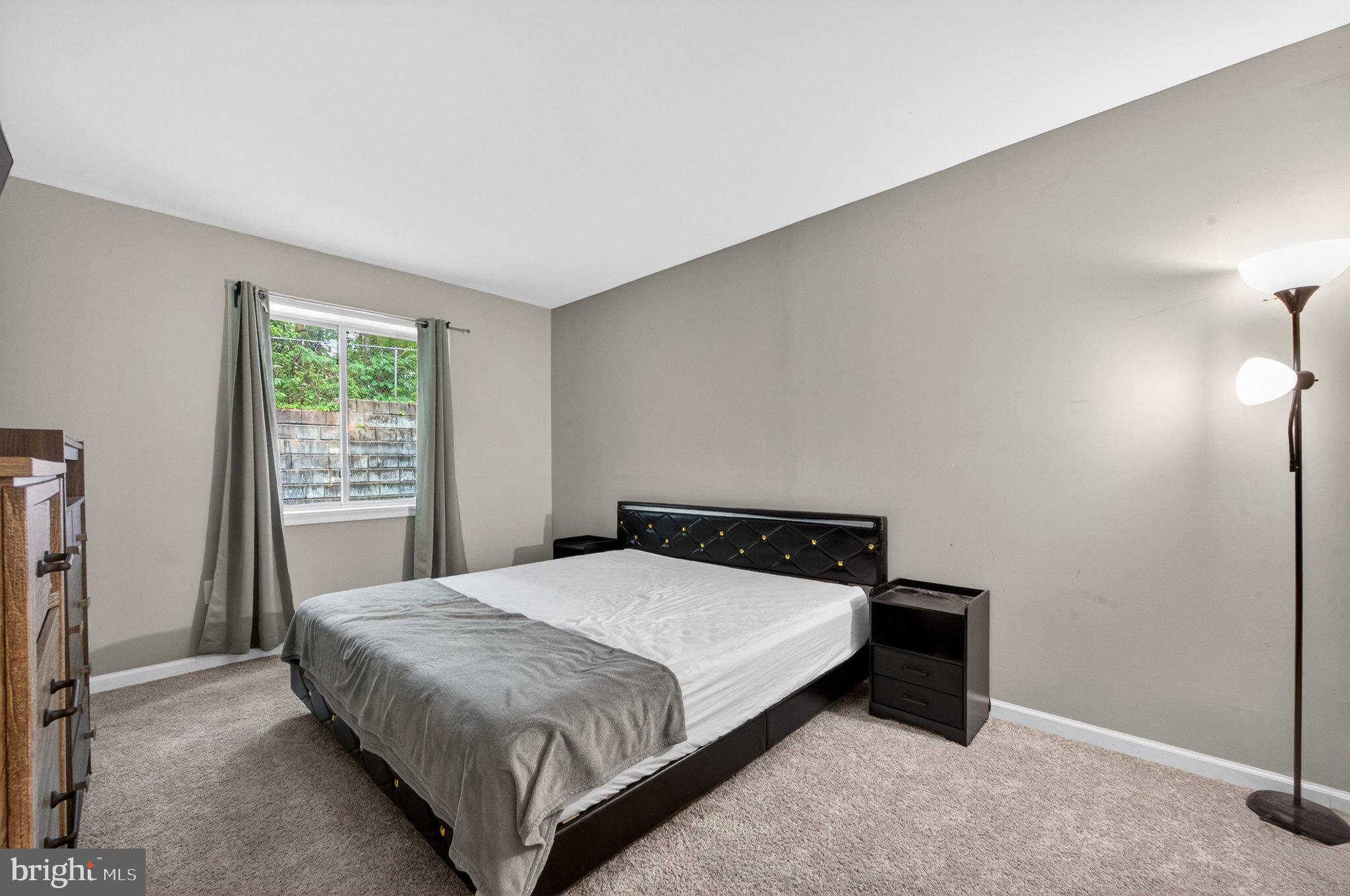 ELYSIAN WOODS - Residential