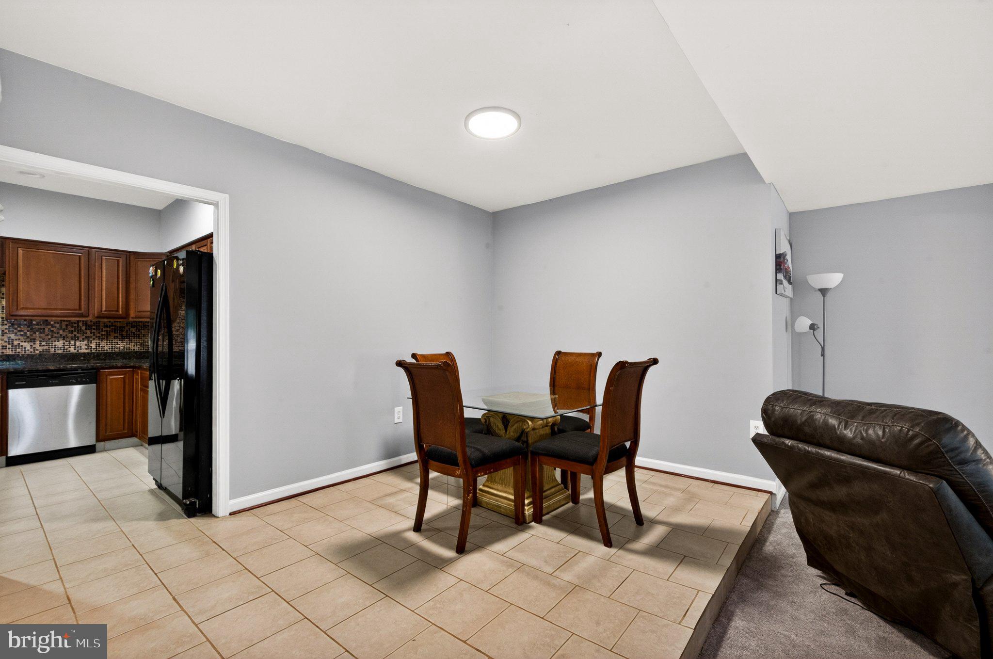 ELYSIAN WOODS - Residential