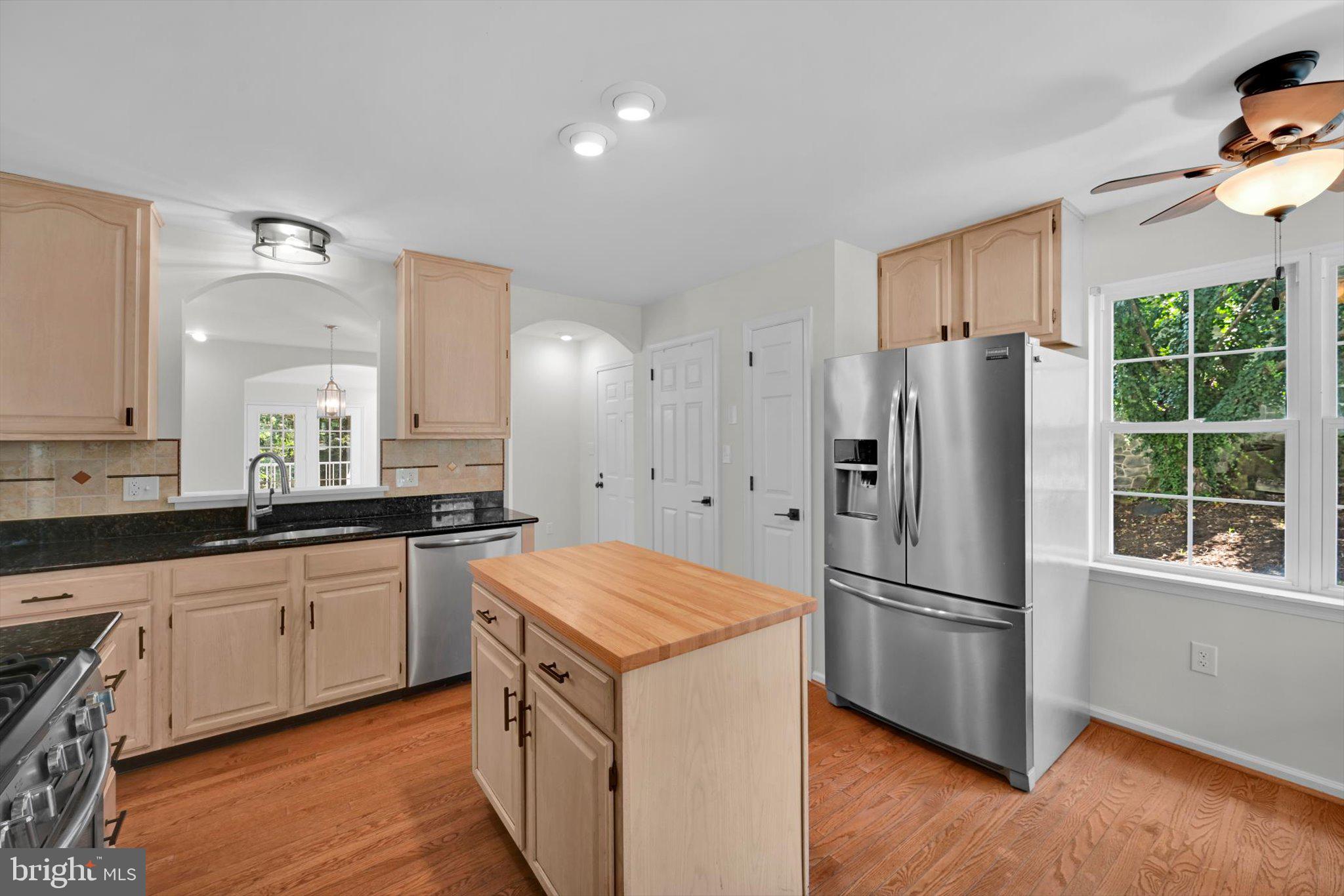 801 TANGLEGATE PLACE