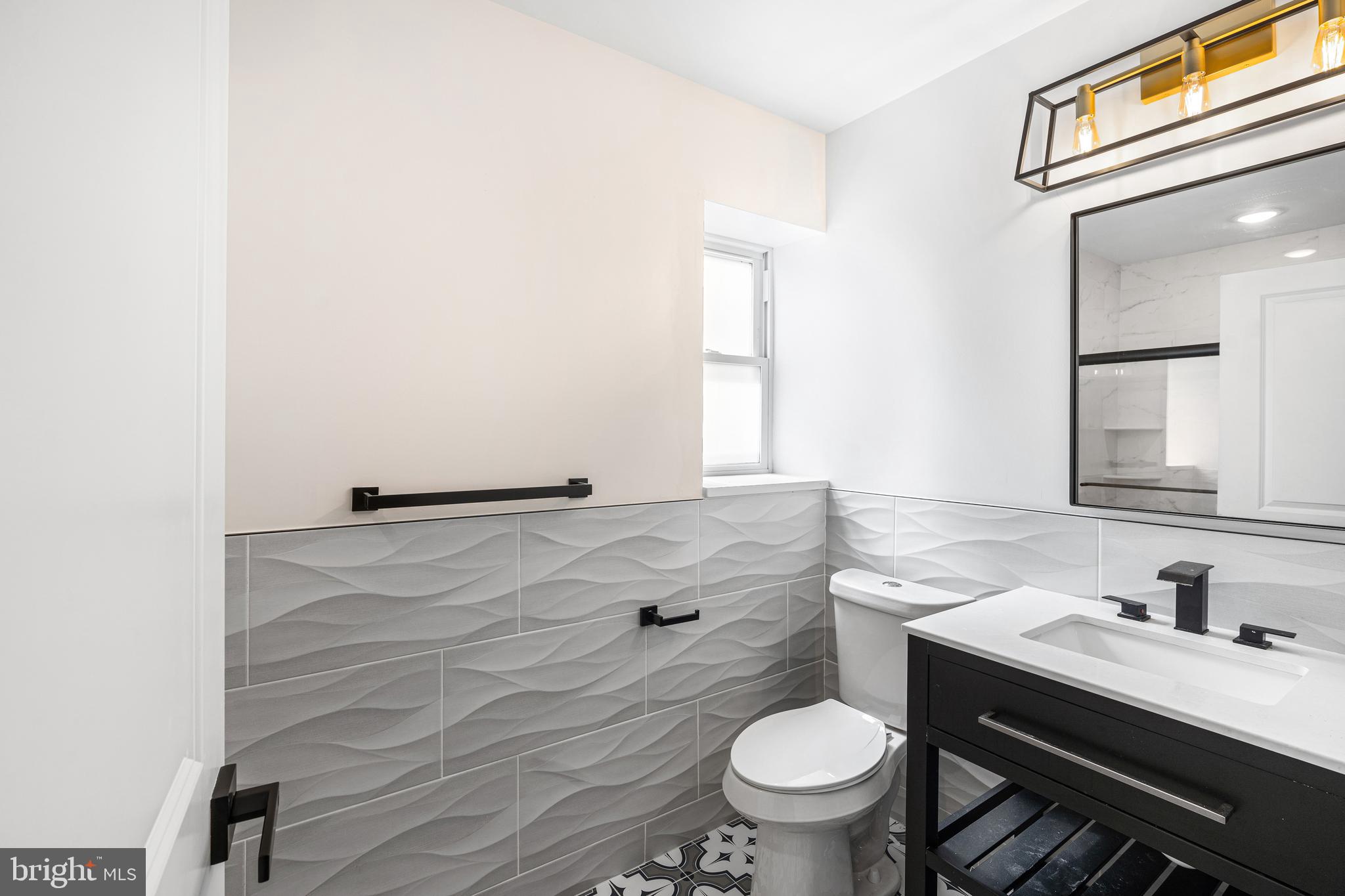 LOWER MOYAMENSING - Residential