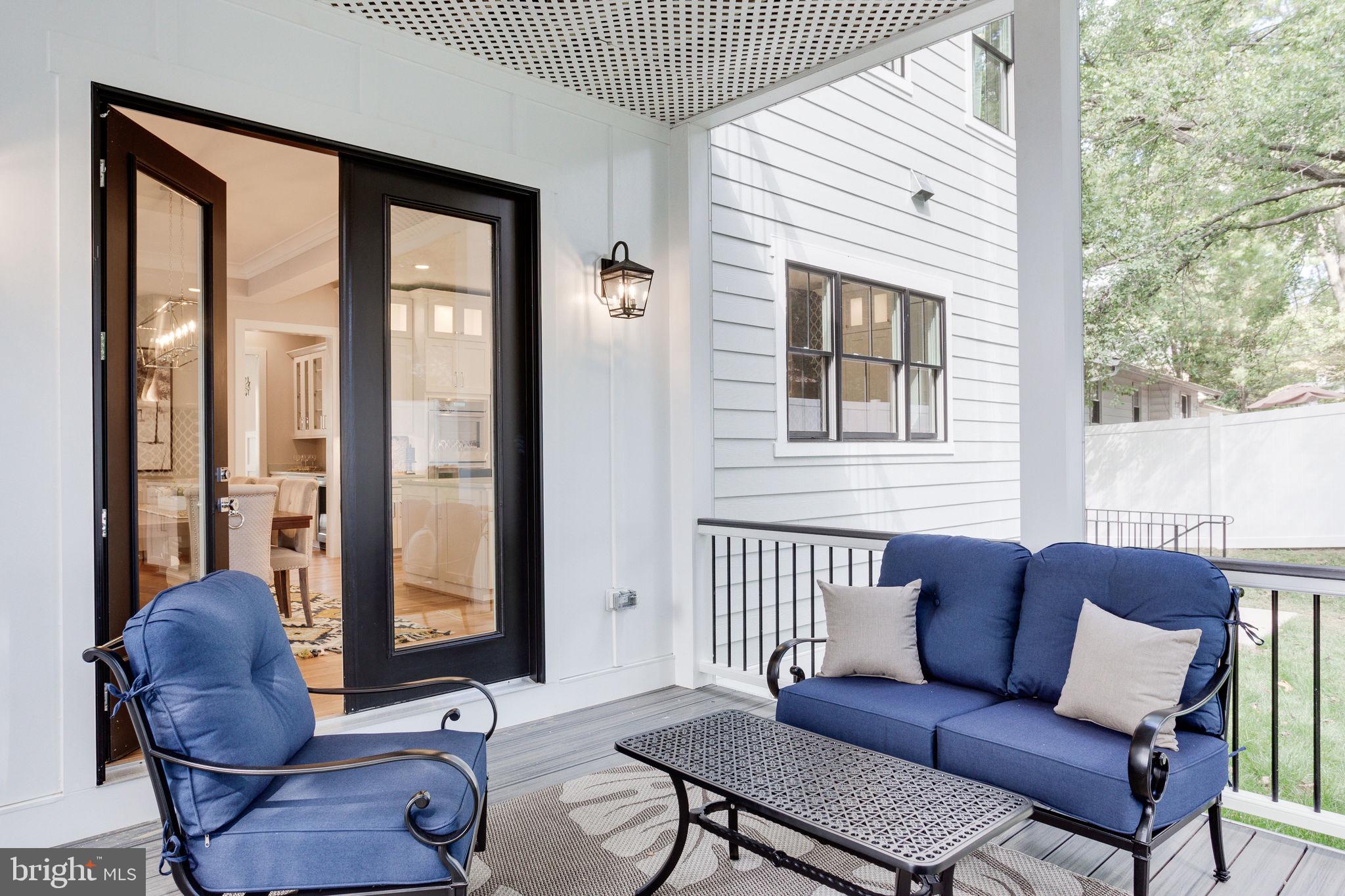 VIENNA WOODS - Residential