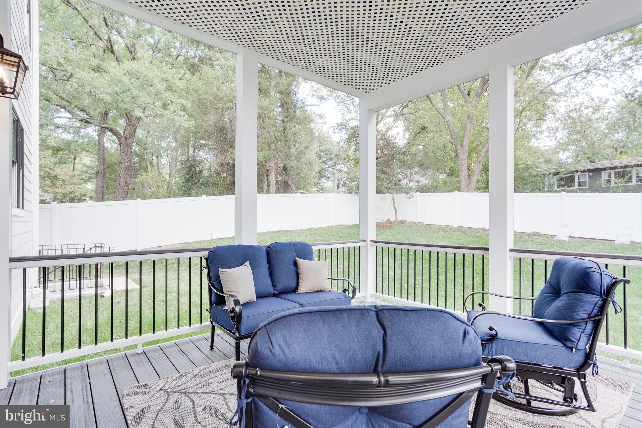 VIENNA WOODS - Residential