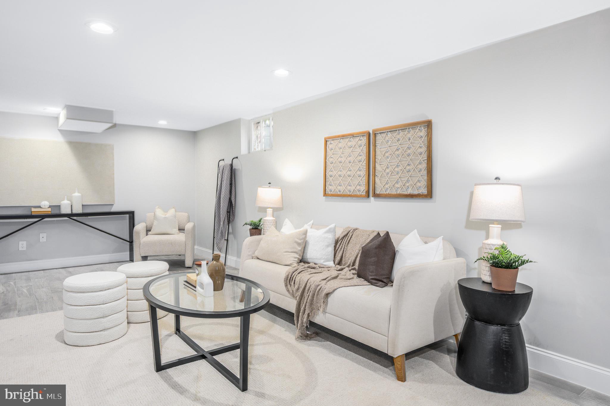 HOMELAND HISTORIC DISTRICT - Residential