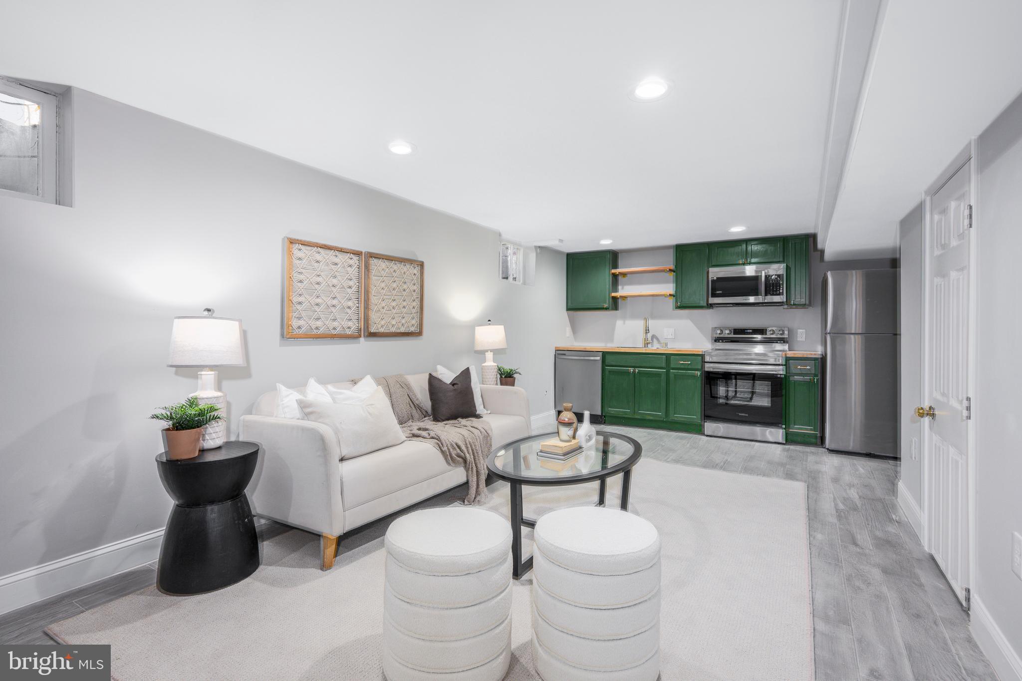 HOMELAND HISTORIC DISTRICT - Residential