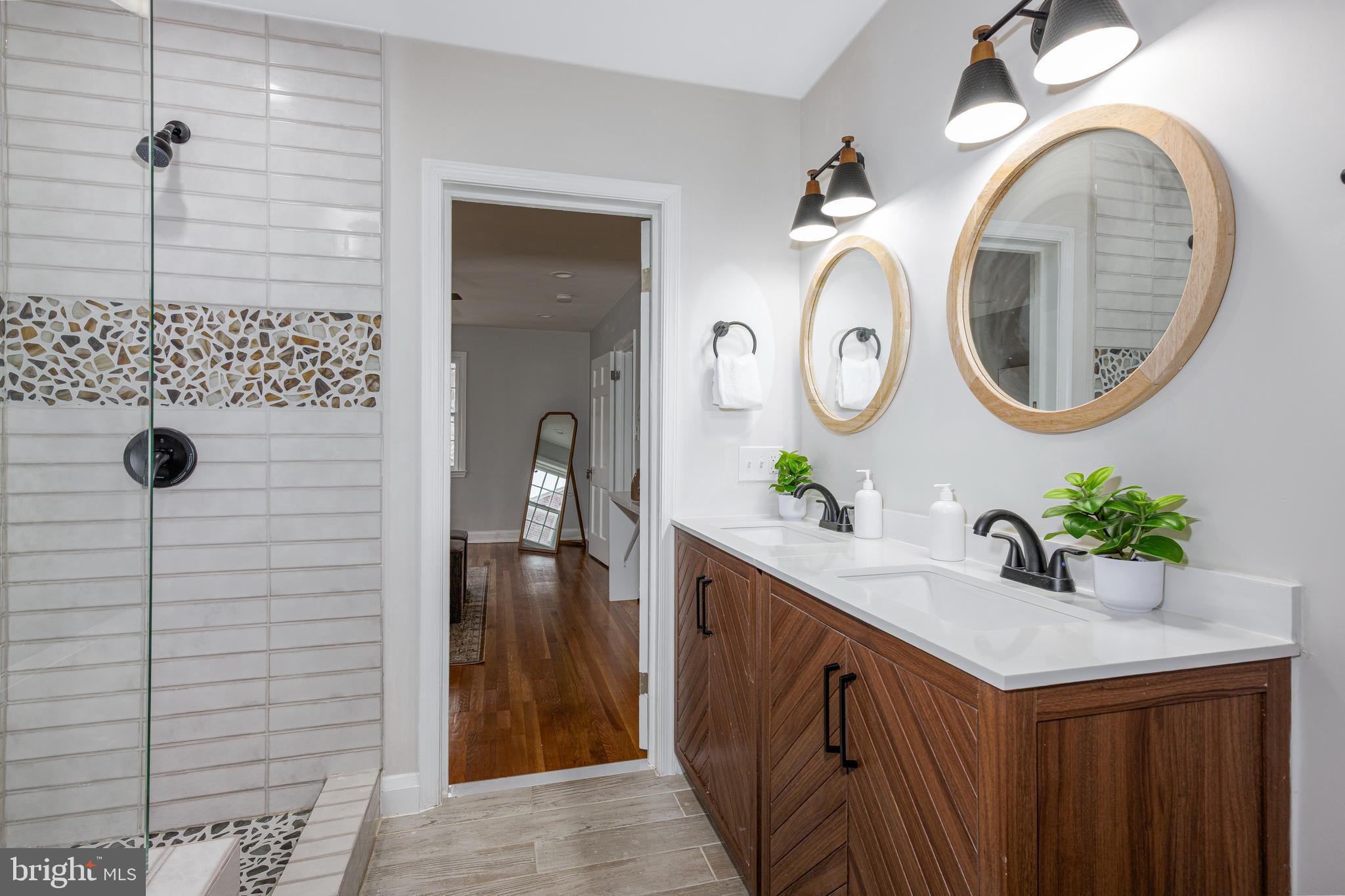 HOMELAND HISTORIC DISTRICT - Residential