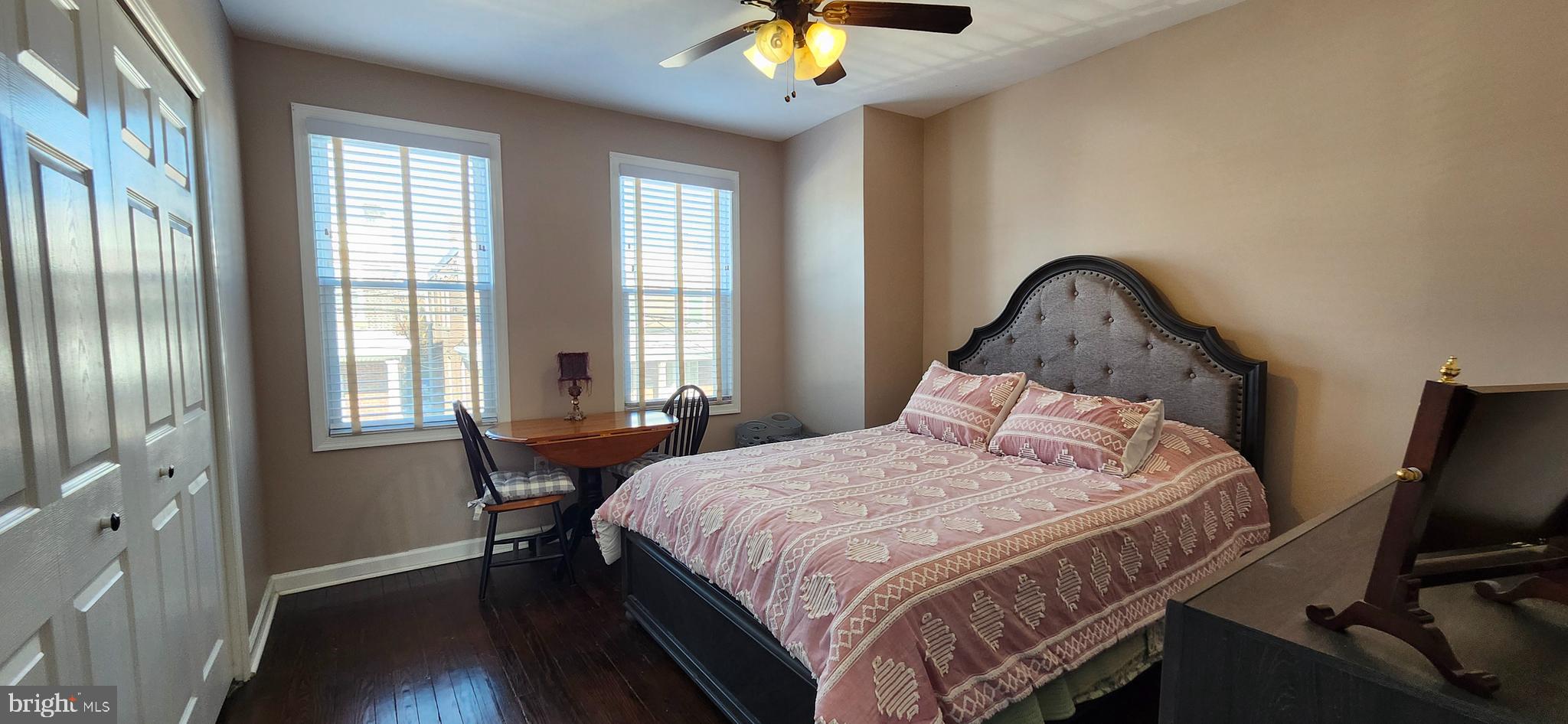 HOLMESBURG - Residential