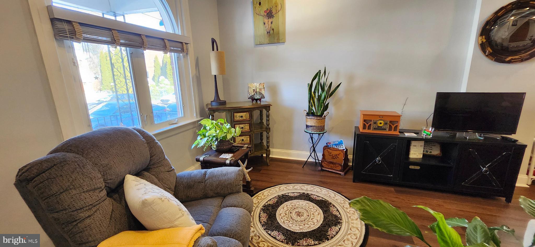 HOLMESBURG - Residential