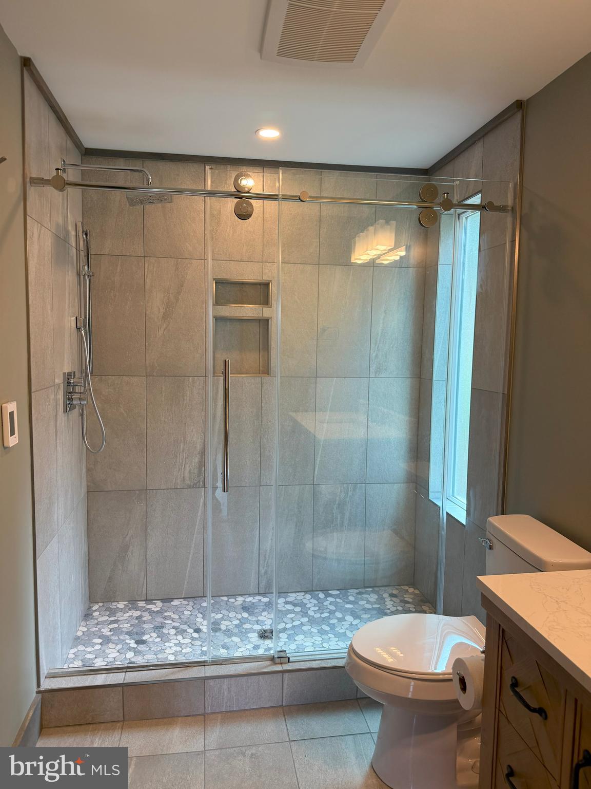 LOST RIVER VALLEY (LRVPOA) - Residential