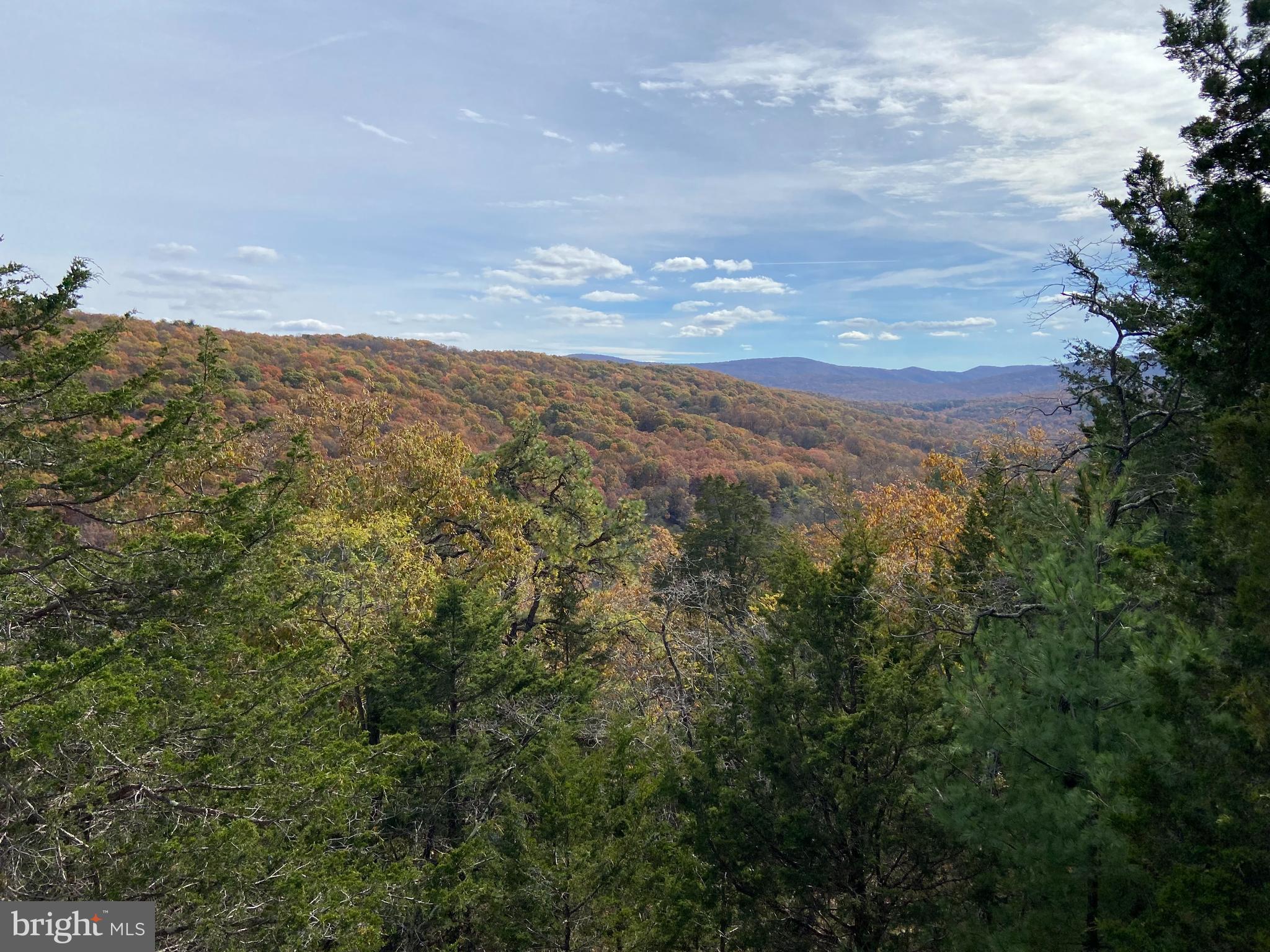 LOST RIVER VALLEY (LRVPOA) - Residential