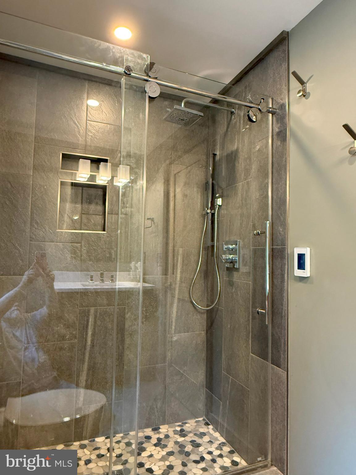 LOST RIVER VALLEY (LRVPOA) - Residential