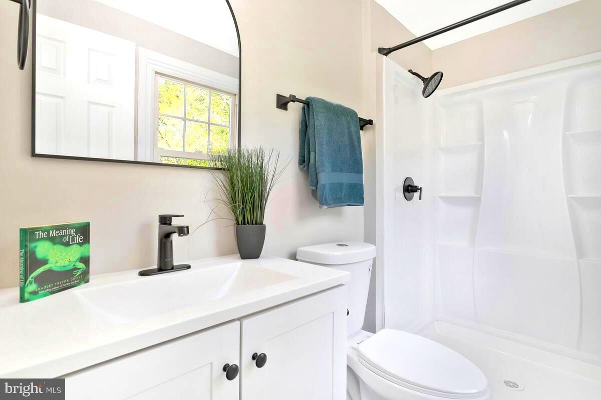 KENILWORTH - Residential