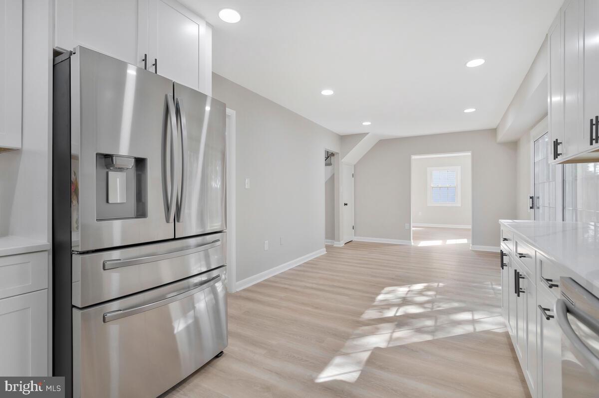 KENILWORTH - Residential