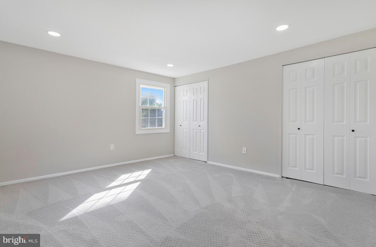 KENILWORTH - Residential