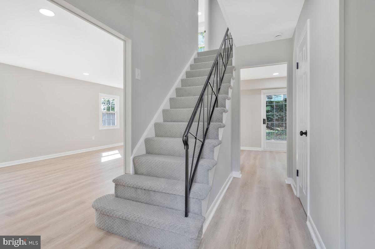 KENILWORTH - Residential