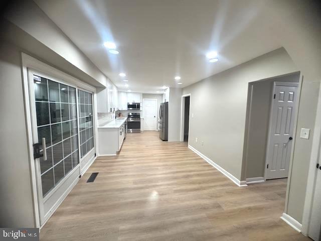 KENILWORTH - Residential