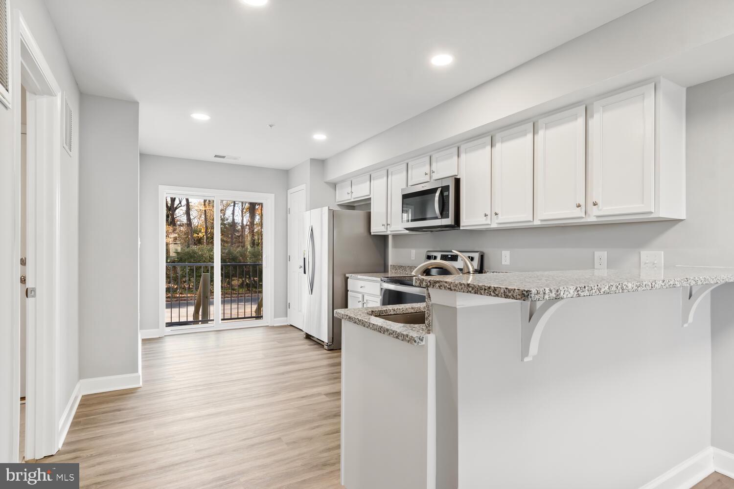 PATRIOT SQUARE - Residential Lease