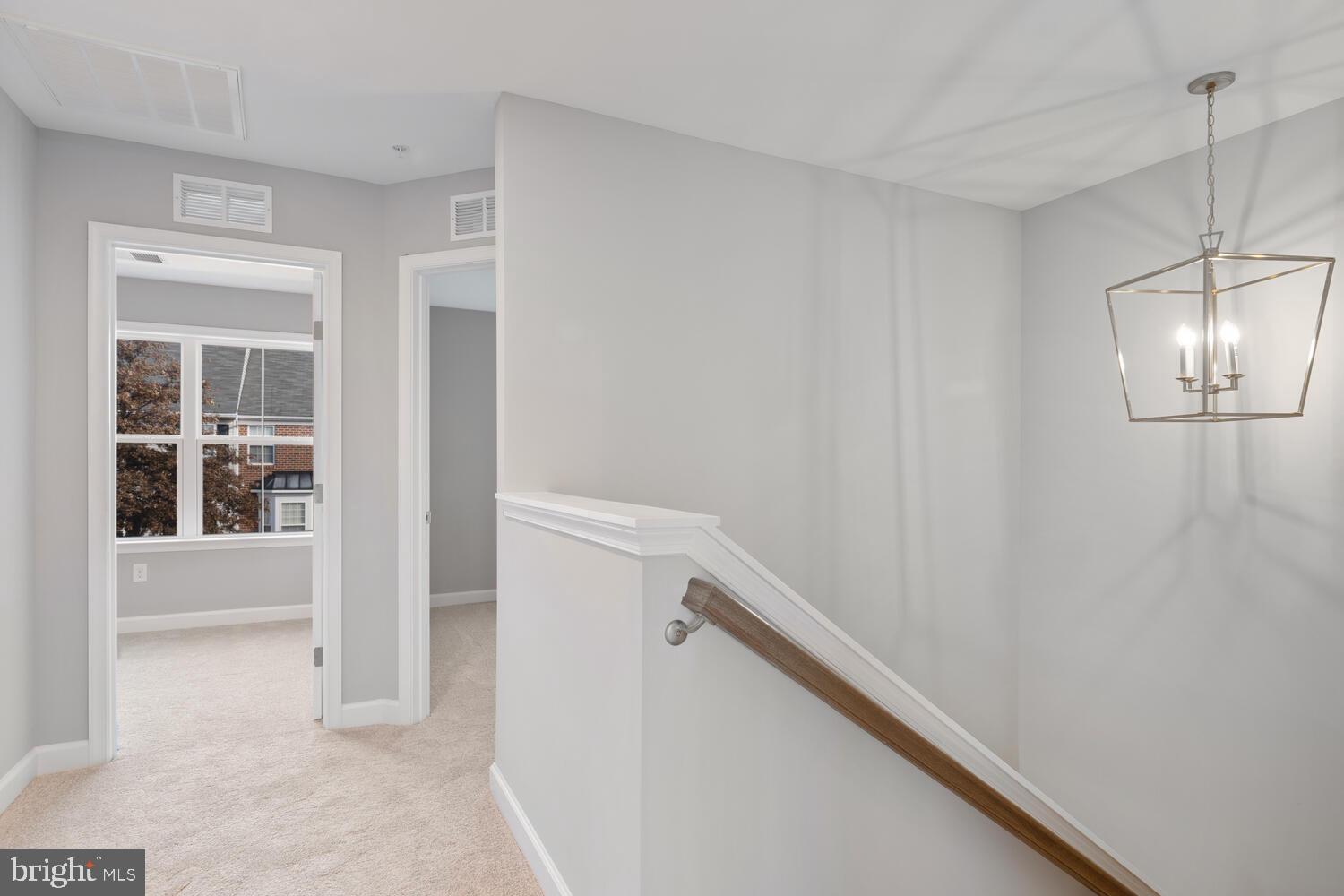 PATRIOT SQUARE - Residential Lease