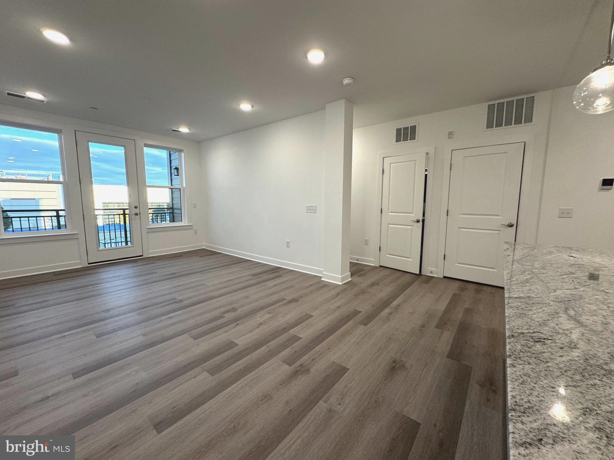 WAXPOOL CROSSING - Residential Lease