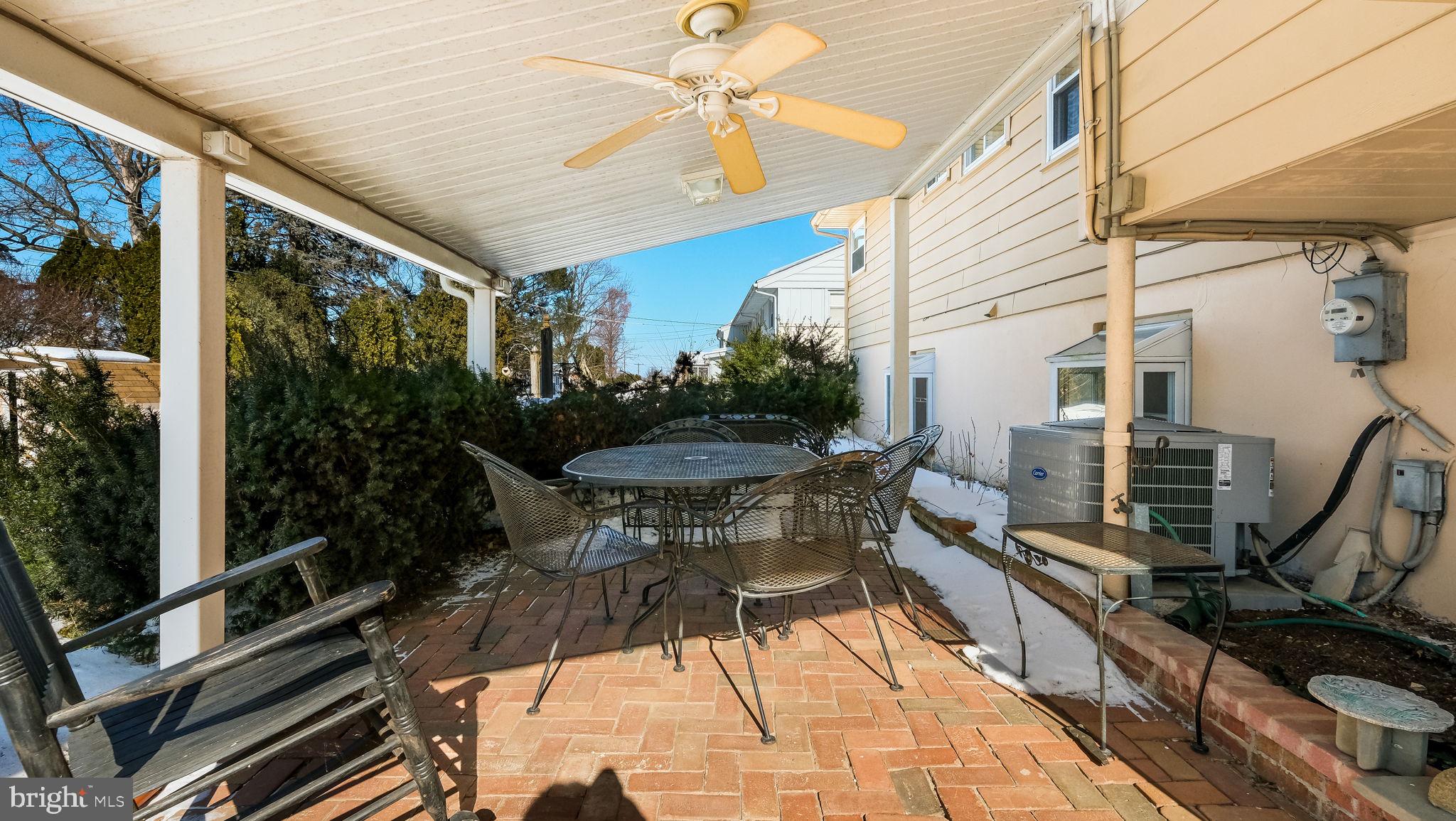 WILSHIRE - Residential