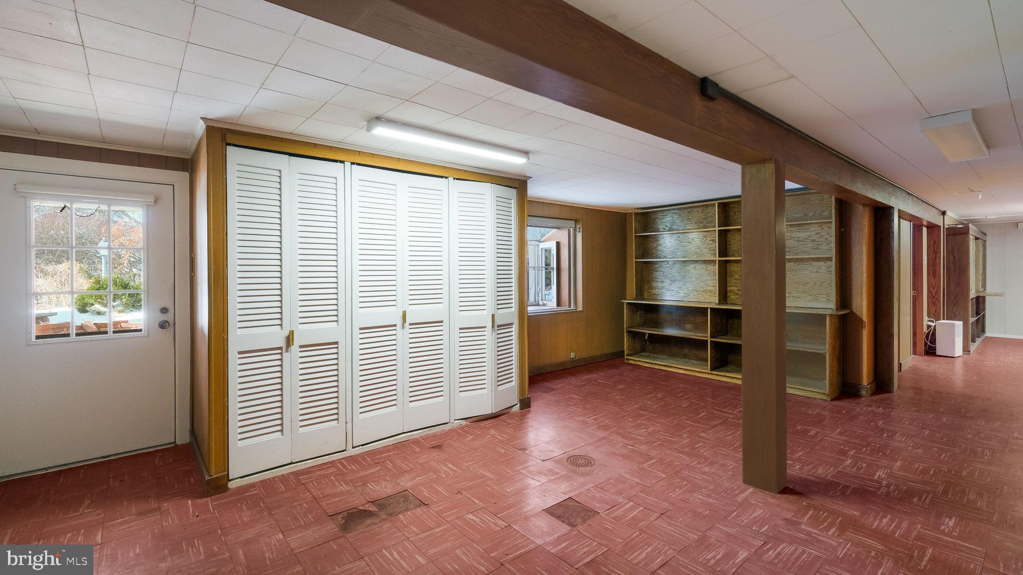 WILSHIRE - Residential