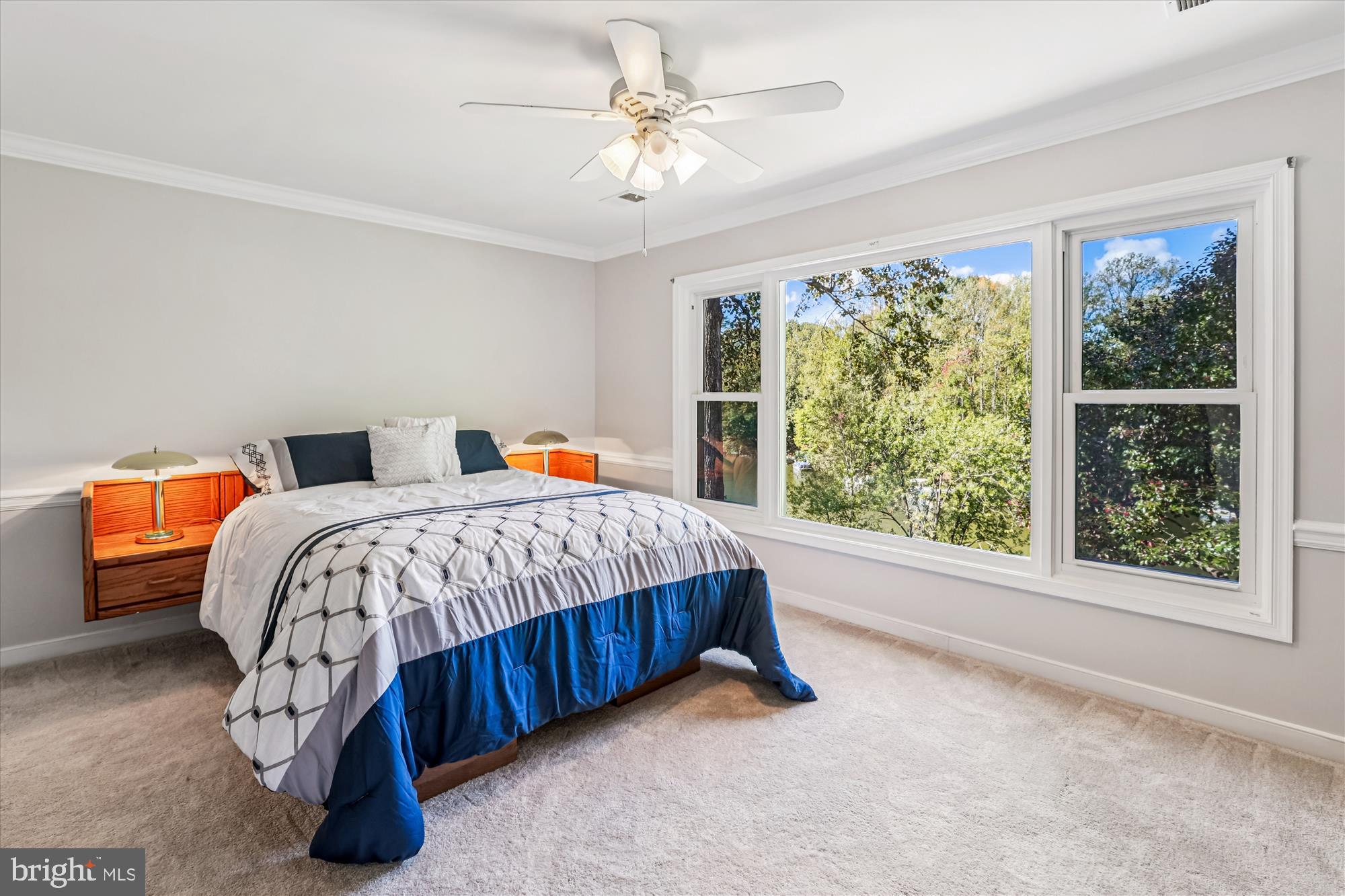 MONTCLAIR - Residential