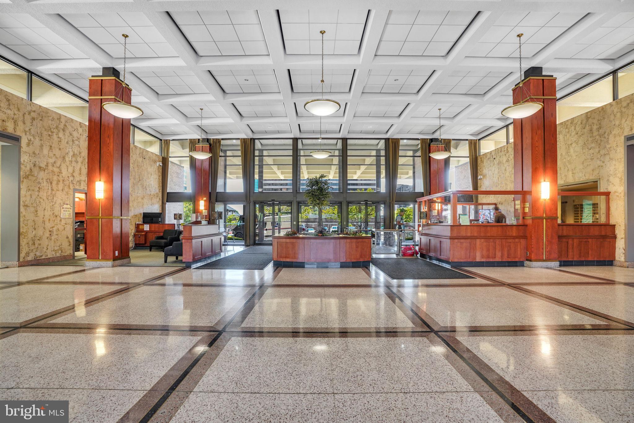 5501 SEMINARY ROAD 1908S