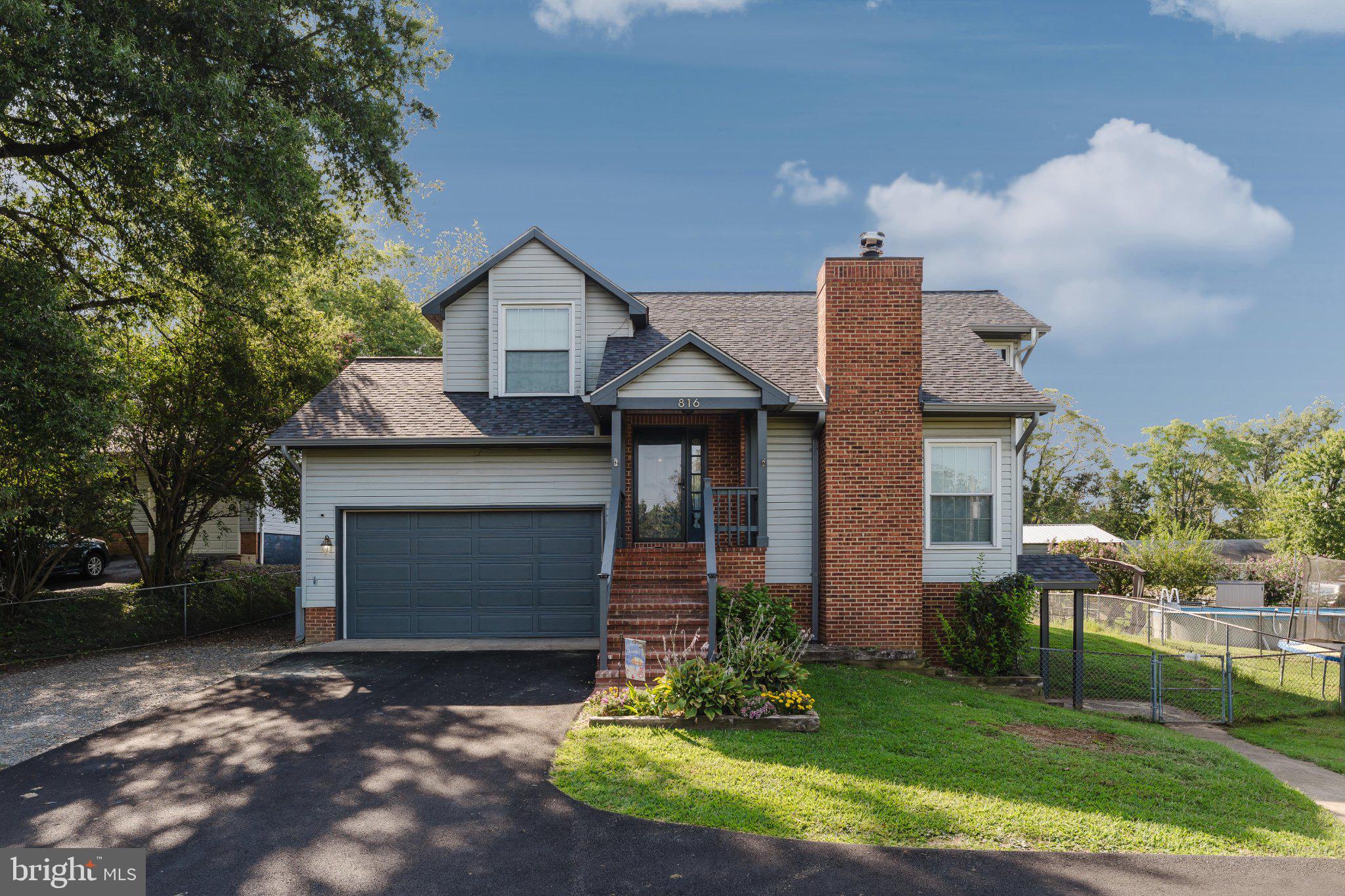 816 NORTHSIDE DRIVE