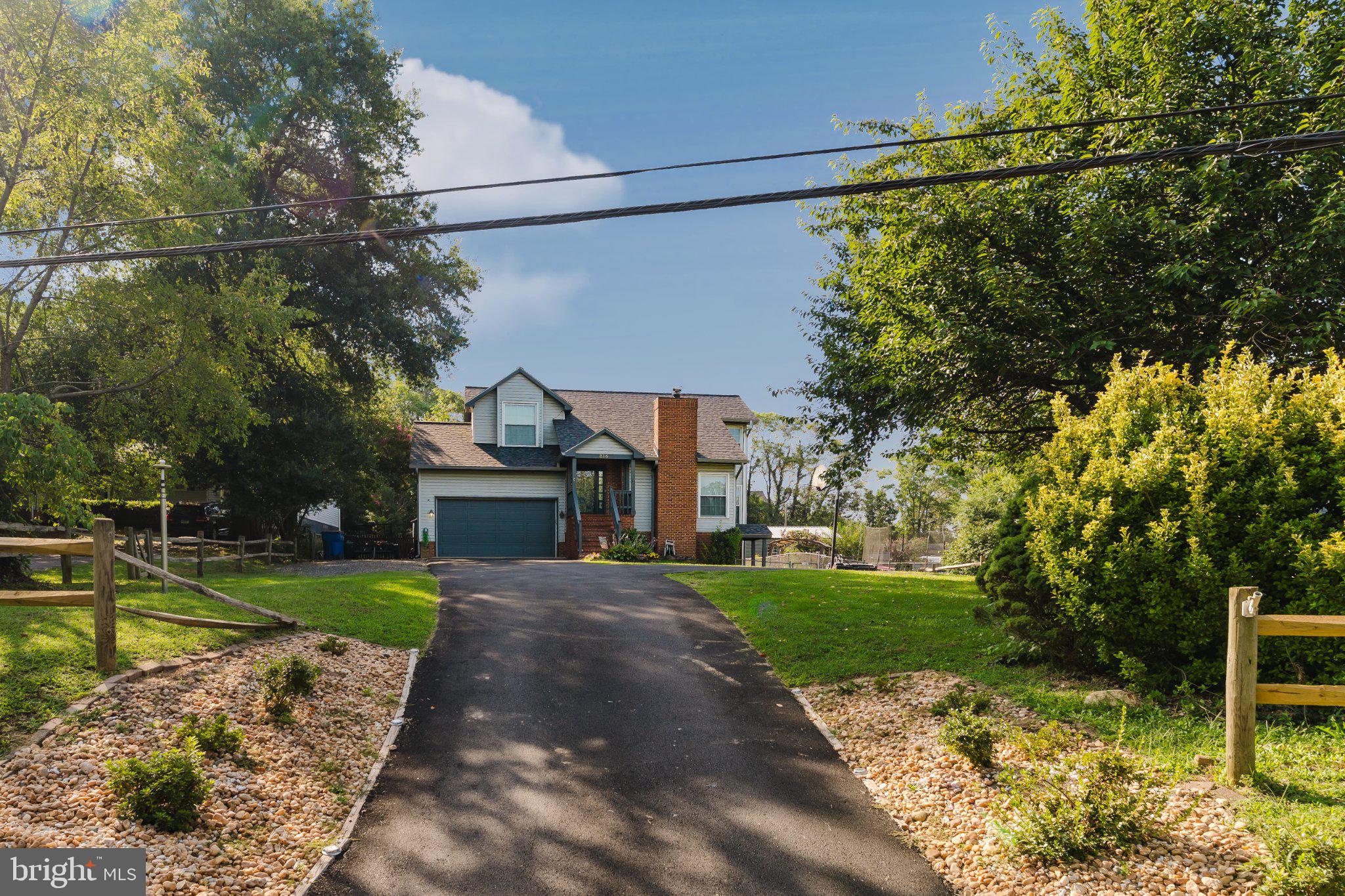 816 NORTHSIDE DRIVE