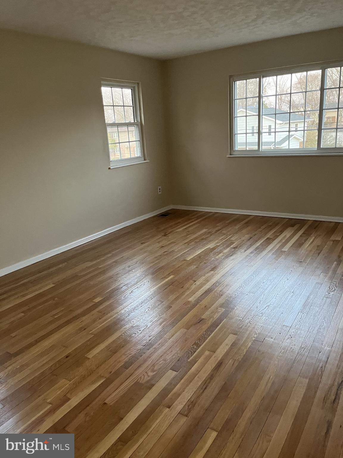 GLENARDEN - Residential Lease