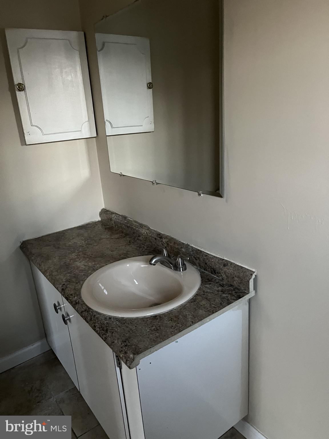 GLENARDEN - Residential Lease